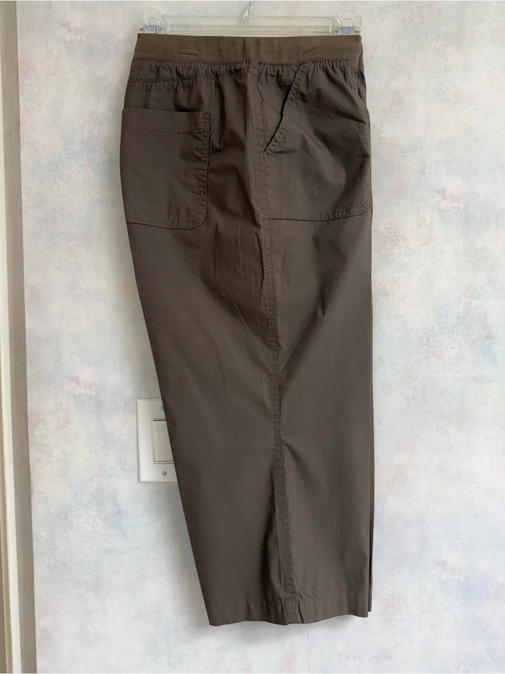 L Capri Easy Fit Through Hip/Thigh by St John’s Bay, Dark Khaki, Pockets Pull On